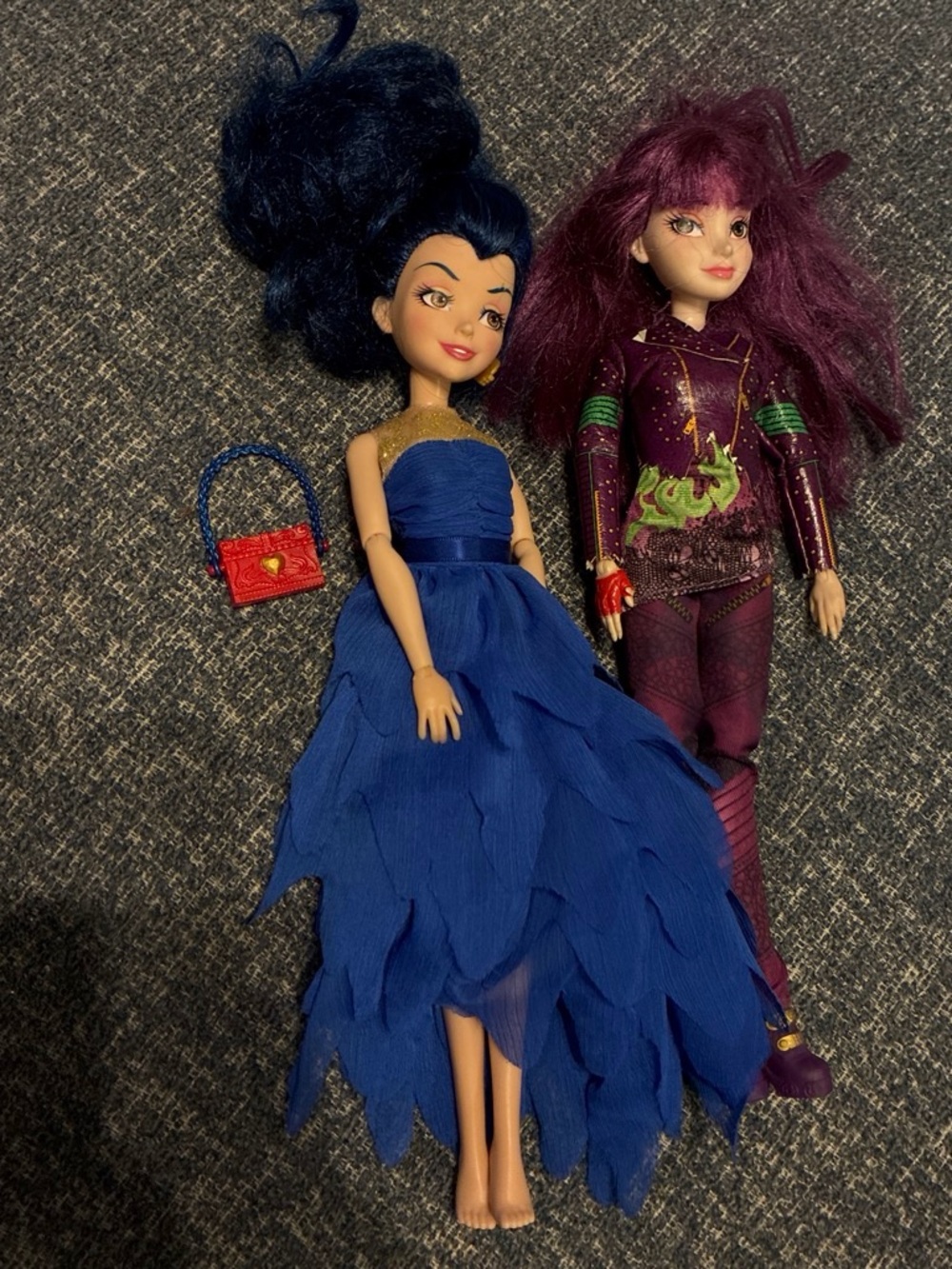 Disney Descendants Coronation Evie Isle of the Lost Doll and Mal 2 doll lot